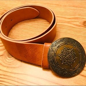 VINTAGE Olga Santini BELT 👍